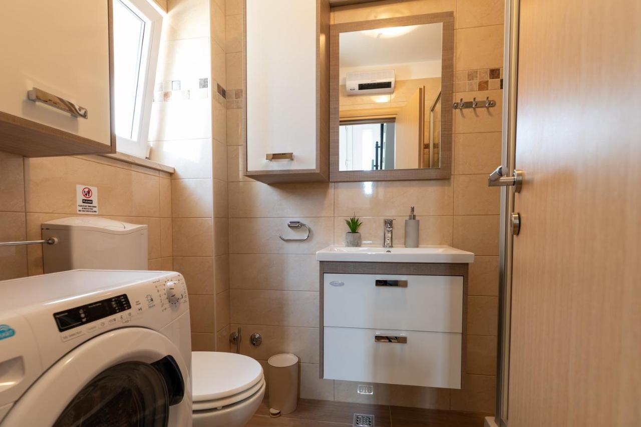 Holiday Home Lydia Slatine Luaran gambar